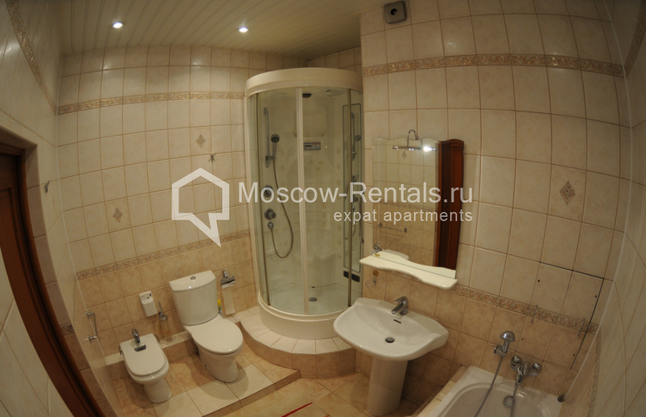 Photo #9 3-room (2 BR) apartment for <a href="http://moscow-rentals.ru/en/articles/long-term-rent" target="_blank">a long-term</a> rent
 in Russia, Moscow, Valovaya str, 20