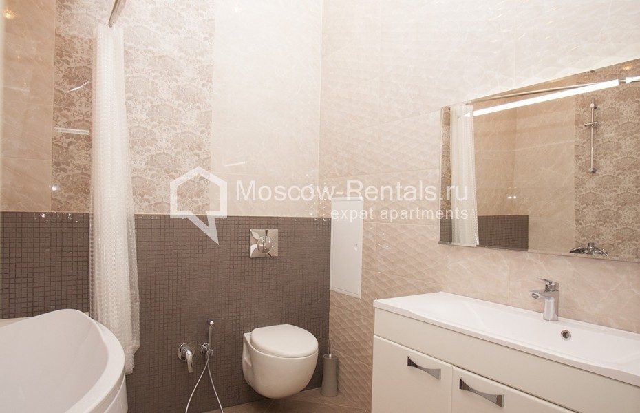 Photo #16 3-room (2 BR) apartment for <a href="http://moscow-rentals.ru/en/articles/long-term-rent" target="_blank">a long-term</a> rent
 in Russia, Moscow, Trubetskaya str,  12