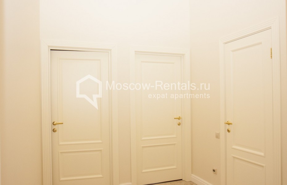 Photo #7 3-room (2 BR) apartment for <a href="http://moscow-rentals.ru/en/articles/long-term-rent" target="_blank">a long-term</a> rent
 in Russia, Moscow, Trubetskaya str,  12