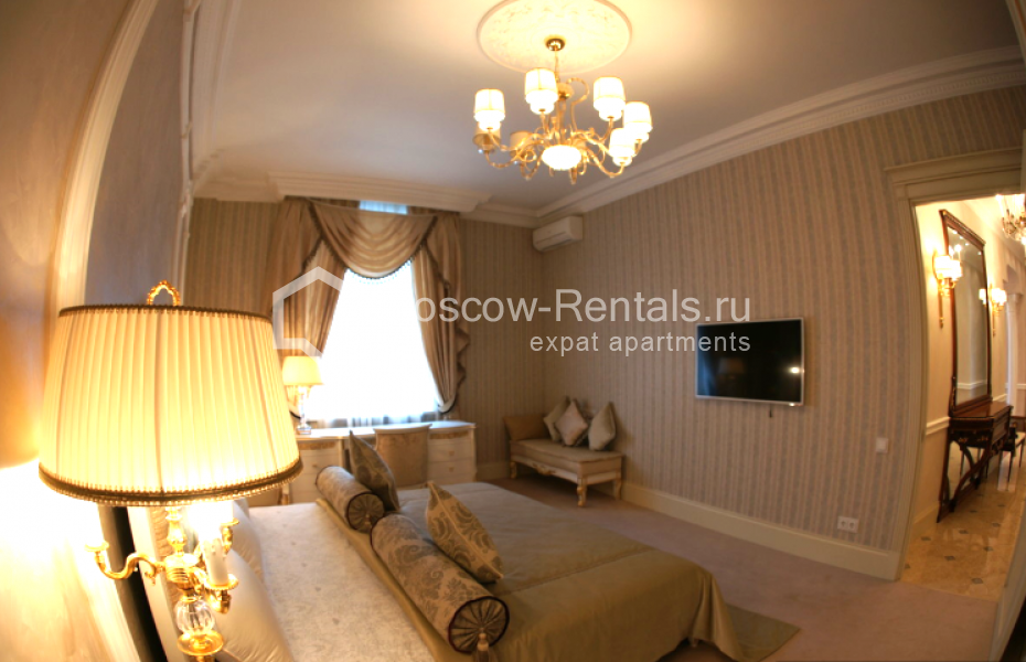Photo #20 3-room (2 BR) apartment for <a href="http://moscow-rentals.ru/en/articles/long-term-rent" target="_blank">a long-term</a> rent
 in Russia, Moscow, Tverskaya str, 9