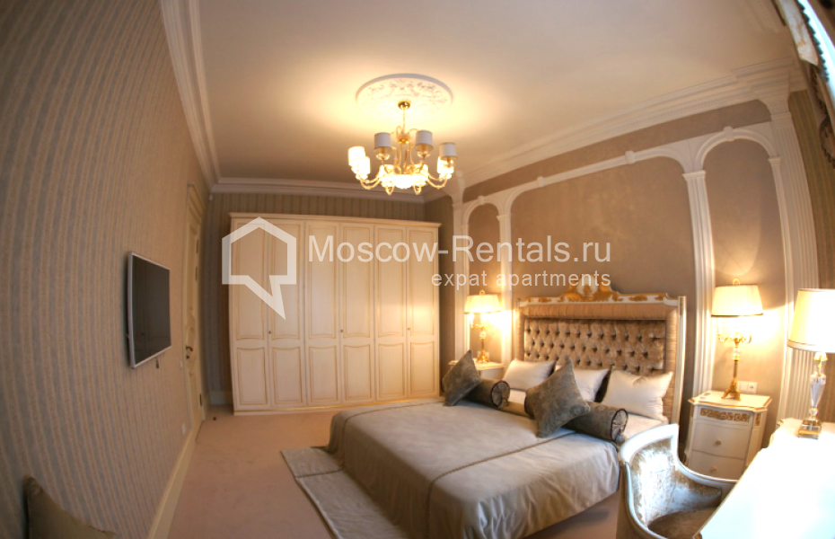 Photo #19 3-room (2 BR) apartment for <a href="http://moscow-rentals.ru/en/articles/long-term-rent" target="_blank">a long-term</a> rent
 in Russia, Moscow, Tverskaya str, 9
