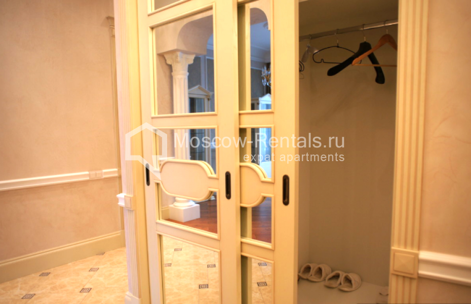 Photo #28 3-room (2 BR) apartment for <a href="http://moscow-rentals.ru/en/articles/long-term-rent" target="_blank">a long-term</a> rent
 in Russia, Moscow, Tverskaya str, 9