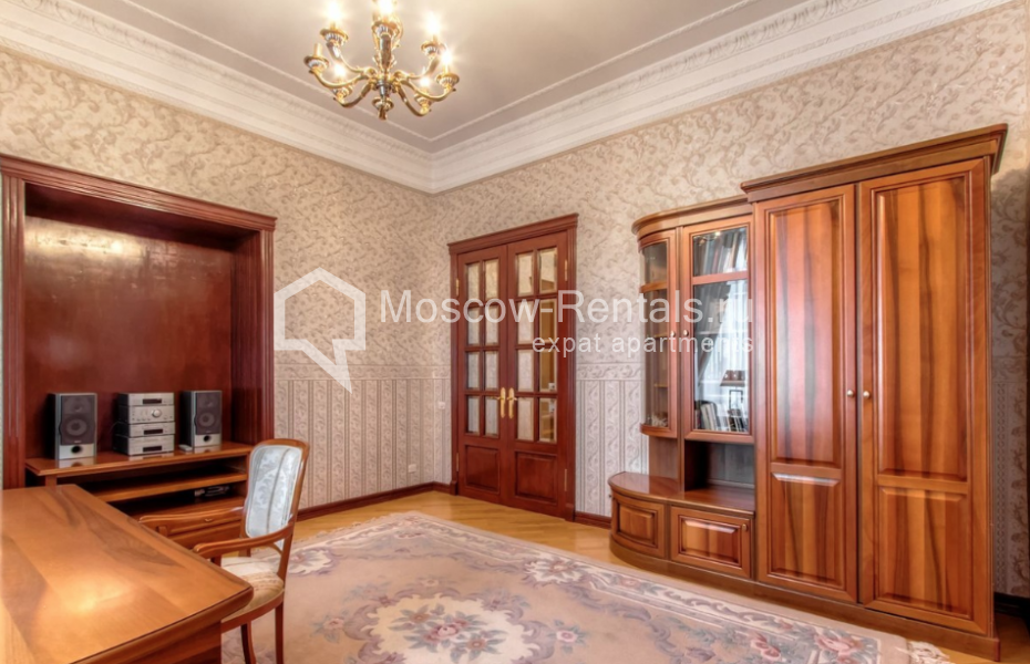 Photo #11 4-room (3 BR) apartment for <a href="http://moscow-rentals.ru/en/articles/long-term-rent" target="_blank">a long-term</a> rent
 in Russia, Moscow, Sadovaya-Triumphalnaya str  4/10
