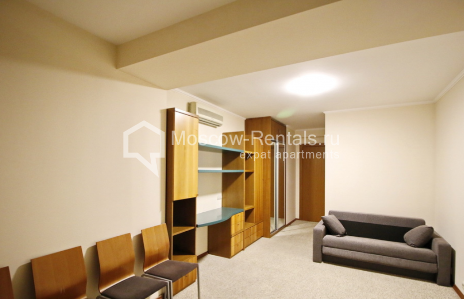 Photo #13 3-room (2 BR) apartment for <a href="http://moscow-rentals.ru/en/articles/long-term-rent" target="_blank">a long-term</a> rent
 in Russia, Moscow, Zoologicheskaya str  28 С 2