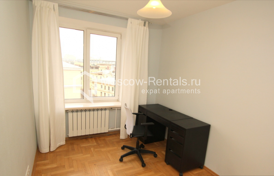 Photo #12 3-room (2 BR) apartment for <a href="http://moscow-rentals.ru/en/articles/long-term-rent" target="_blank">a long-term</a> rent
 in Russia, Moscow, Bakhrushina str, 4 к1