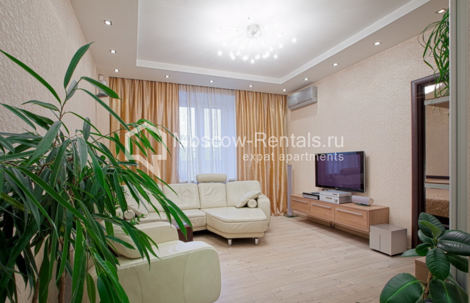 Photo #5 3-room (2 BR) apartment for <a href="http://moscow-rentals.ru/en/articles/long-term-rent" target="_blank">a long-term</a> rent
 in Russia, Moscow, Ozerkovskaya emb, 48/50 с 1