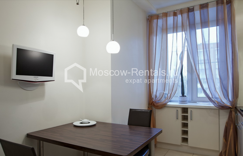 Photo #7 3-room (2 BR) apartment for <a href="http://moscow-rentals.ru/en/articles/long-term-rent" target="_blank">a long-term</a> rent
 in Russia, Moscow, Ozerkovskaya emb, 48/50 с 1