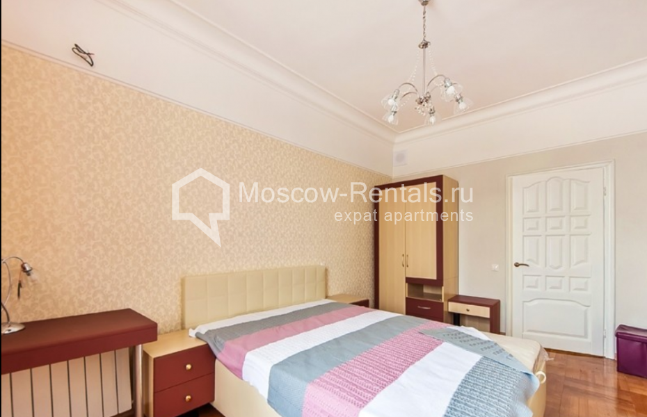 Photo #6 3-room (2 BR) apartment for <a href="http://moscow-rentals.ru/en/articles/long-term-rent" target="_blank">a long-term</a> rent
 in Russia, Moscow, Kosmodamianskaya emb 4/22 к Б