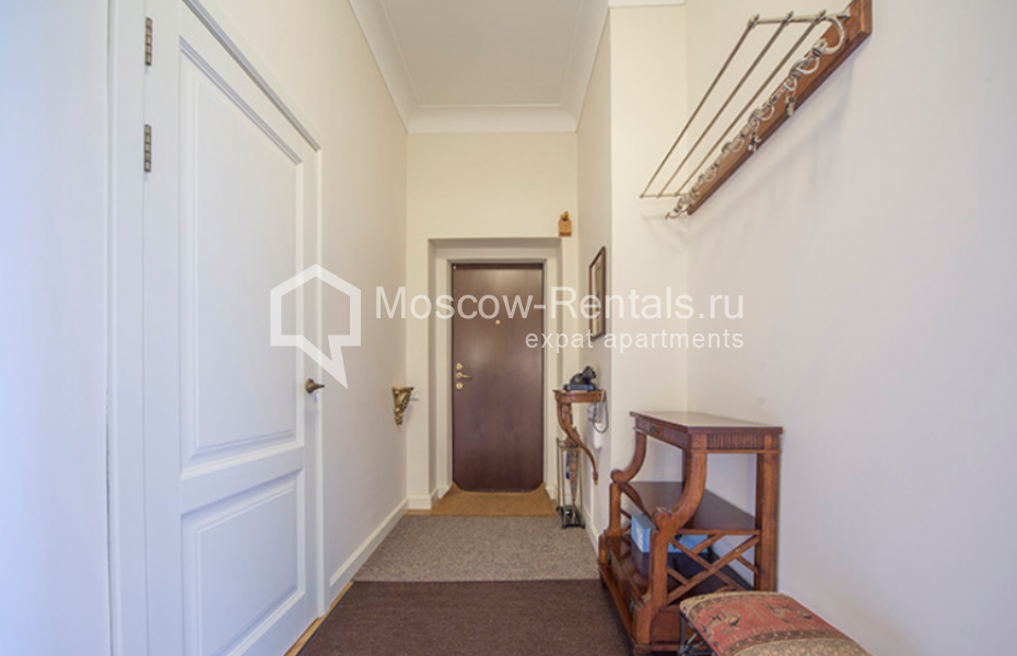 Photo #7 3-room (2 BR) apartment for <a href="http://moscow-rentals.ru/en/articles/long-term-rent" target="_blank">a long-term</a> rent
 in Russia, Moscow, Bolshaya Polaynka str, 1/3