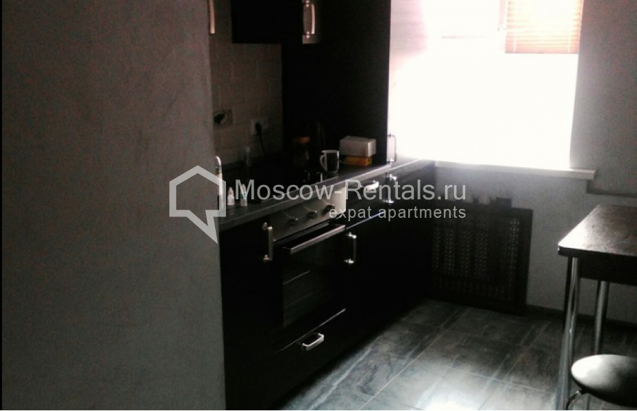 Photo #2 1-room apartment/ Sudio for <a href="http://moscow-rentals.ru/en/articles/long-term-rent" target="_blank">a long-term</a> rent
 in Russia, Moscow, Trekhprudnyi lane, 10 / 2
