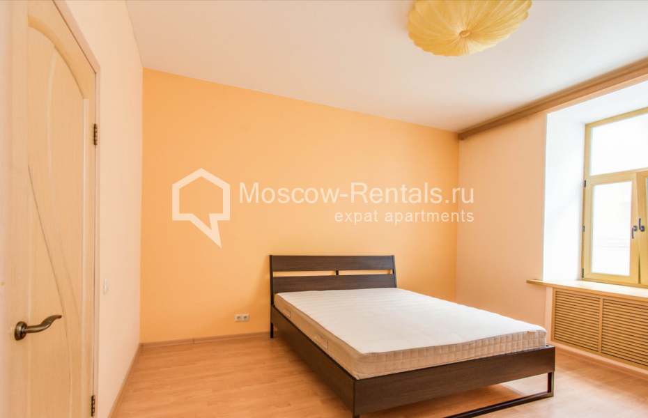 Photo #7 3-room (2 BR) apartment for <a href="http://moscow-rentals.ru/en/articles/long-term-rent" target="_blank">a long-term</a> rent
 in Russia, Moscow, Tverskaya str, 29 к 2