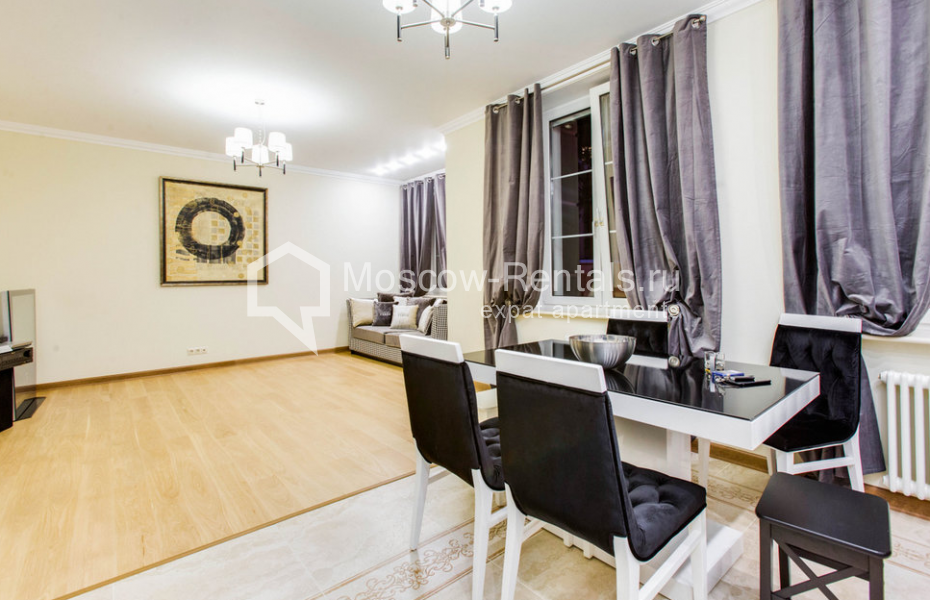 Photo #5 4-room (3 BR) apartment for <a href="http://moscow-rentals.ru/en/articles/long-term-rent" target="_blank">a long-term</a> rent
 in Russia, Moscow, Beregovaya str, 8 к 2