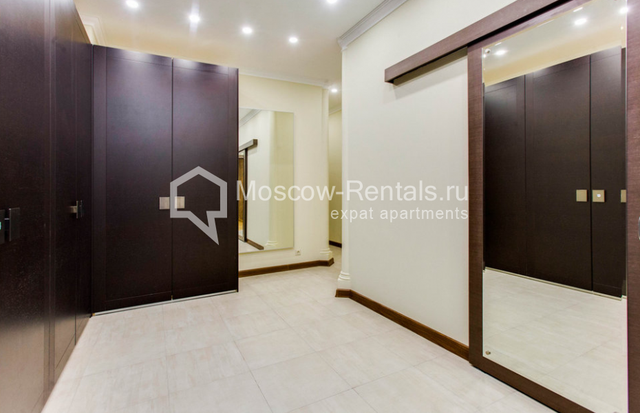 Photo #16 4-room (3 BR) apartment for <a href="http://moscow-rentals.ru/en/articles/long-term-rent" target="_blank">a long-term</a> rent
 in Russia, Moscow, Beregovaya str, 8 к 2