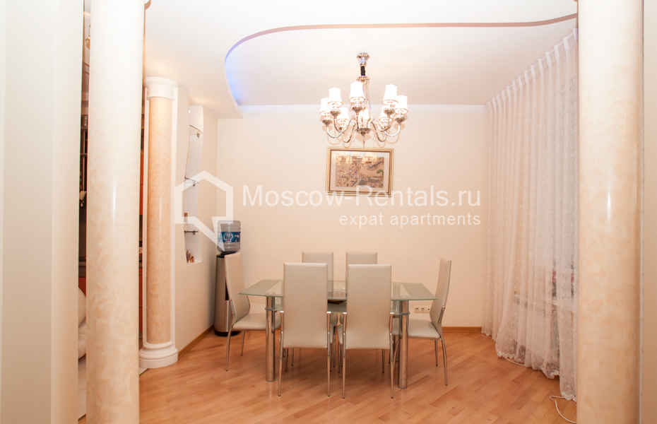 Photo #4 2-room (1 BR) apartment for <a href="http://moscow-rentals.ru/en/articles/long-term-rent" target="_blank">a long-term</a> rent
 in Russia, Moscow, 60-letiya Oktyabrya, 8