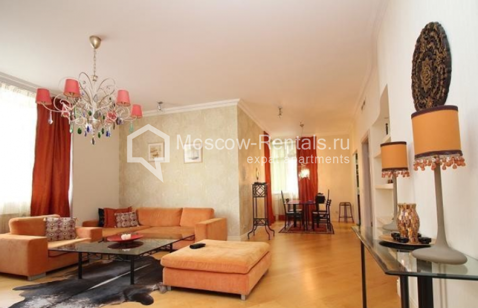 Photo #1 3-room (2 BR) apartment for <a href="http://moscow-rentals.ru/en/articles/long-term-rent" target="_blank">a long-term</a> rent
 in Russia, Moscow, Aviatsionnaya str., 79