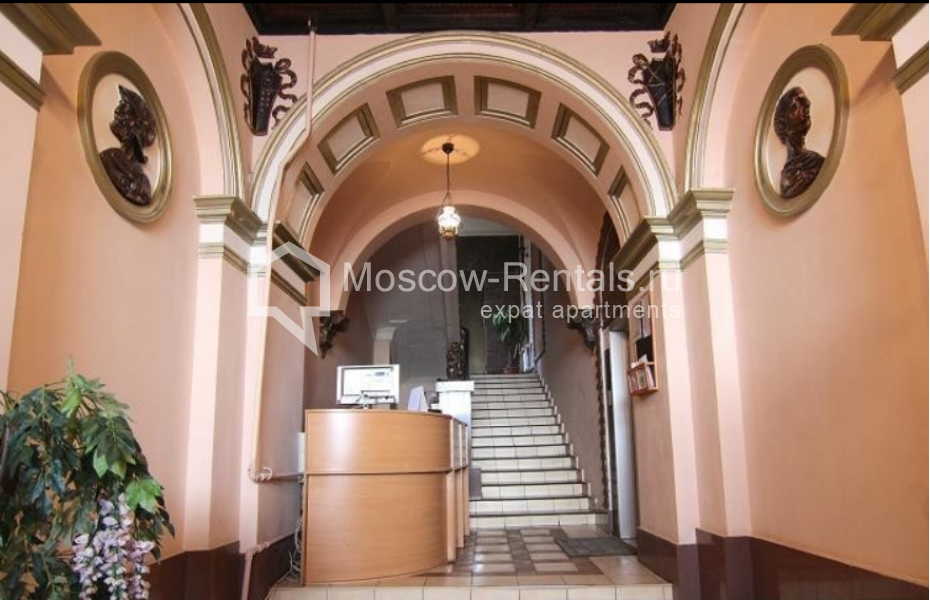 Photo #19 3-room (2 BR) apartment for <a href="http://moscow-rentals.ru/en/articles/long-term-rent" target="_blank">a long-term</a> rent
 in Russia, Moscow, Sadovaya-Samotechnaya str, 2/12