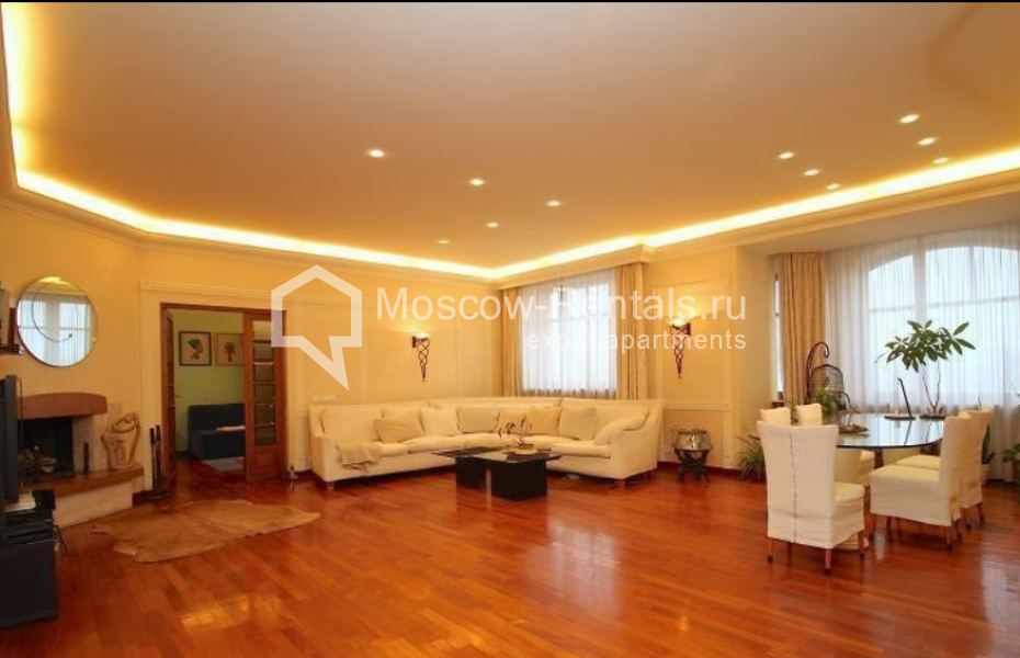 Photo #1 4-room (3 BR) apartment for <a href="http://moscow-rentals.ru/en/articles/long-term-rent" target="_blank">a long-term</a> rent
 in Russia, Moscow, 1st Volkonsky lane, 15