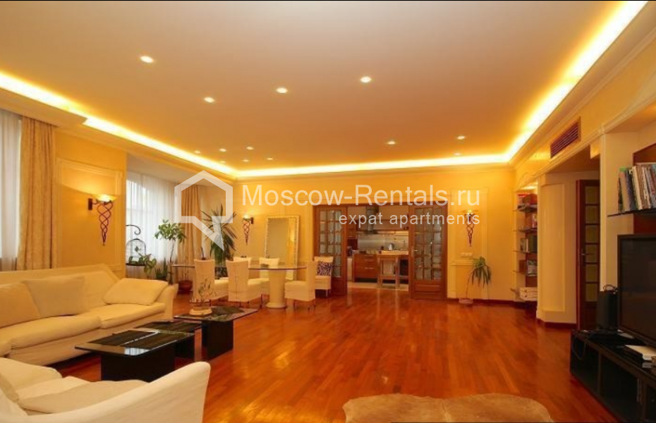 Photo #3 4-room (3 BR) apartment for <a href="http://moscow-rentals.ru/en/articles/long-term-rent" target="_blank">a long-term</a> rent
 in Russia, Moscow, 1st Volkonsky lane, 15