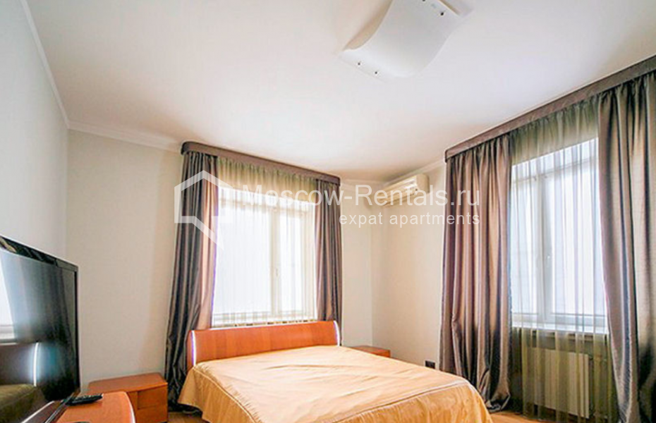 Photo #5 4-room (3 BR) apartment for <a href="http://moscow-rentals.ru/en/articles/long-term-rent" target="_blank">a long-term</a> rent
 in Russia, Moscow, Zoologicheskaya str, 30 С 2