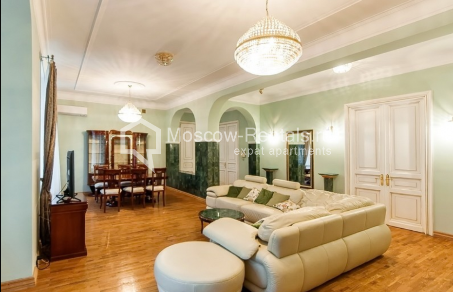 Photo #1 4-room (3 BR) apartment for <a href="http://moscow-rentals.ru/en/articles/long-term-rent" target="_blank">a long-term</a> rent
 in Russia, Moscow, 1st Novokuznetskyi lane, 10