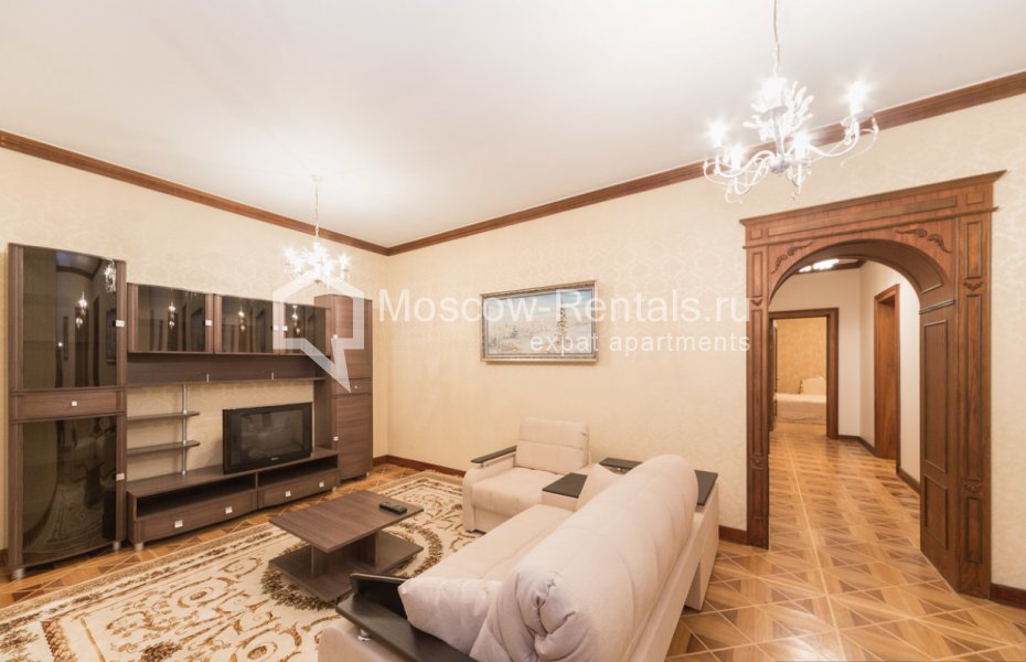 Photo #2 4-room (3 BR) apartment for <a href="http://moscow-rentals.ru/en/articles/long-term-rent" target="_blank">a long-term</a> rent
 in Russia, Moscow, Pozharsky lane 7 А