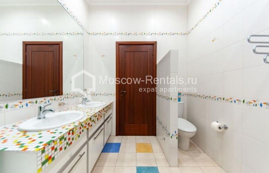 Photo #16 5-room (4 BR) apartment for <a href="http://moscow-rentals.ru/en/articles/long-term-rent" target="_blank">a long-term</a> rent
 in Russia, Moscow, Malaya Bronnaya str, 31/13