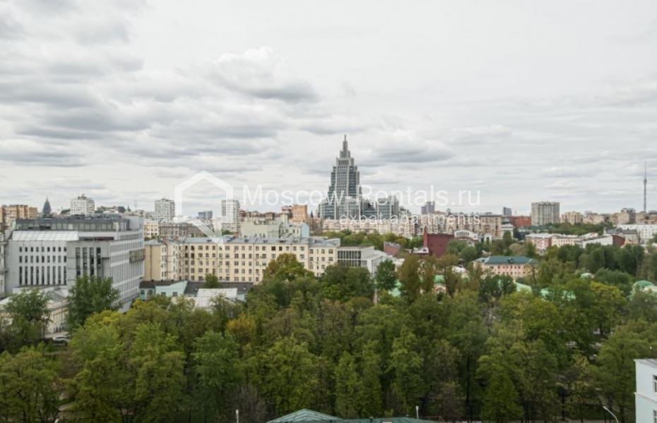 Фото №14 3-комн. кв. в аренду на длительный срок в Россия, Москва, Страстной бульвар, 10к1