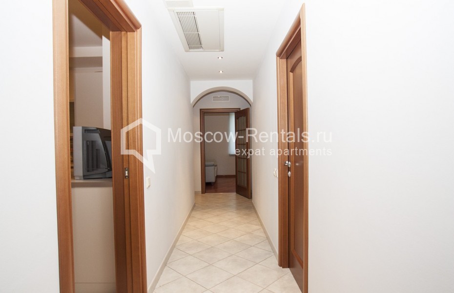 Photo #20 3-room (2 BR) apartment for <a href="http://moscow-rentals.ru/en/articles/long-term-rent" target="_blank">a long-term</a> rent
 in Russia, Moscow, Grokholsky lane, 28