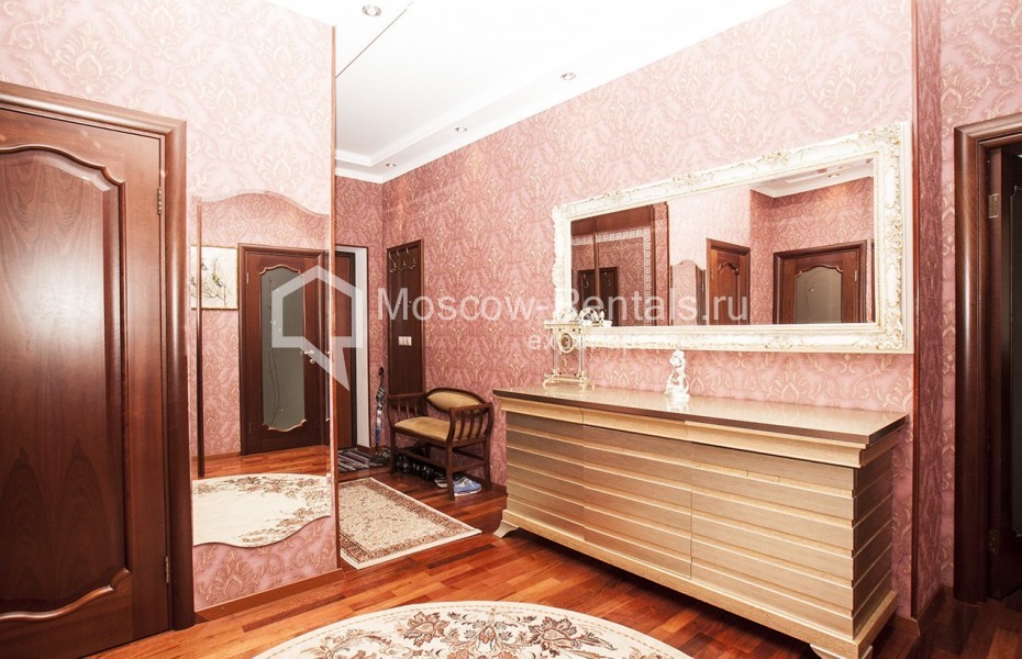 Photo #17 2-room (1 BR) apartment for <a href="http://moscow-rentals.ru/en/articles/long-term-rent" target="_blank">a long-term</a> rent
 in Russia, Moscow, Obolensky lane, 9к2