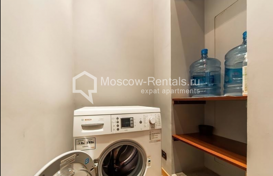 Photo #23 4-room (3 BR) apartment for <a href="http://moscow-rentals.ru/en/articles/long-term-rent" target="_blank">a long-term</a> rent
 in Russia, Moscow, New Arbat str, 31/12