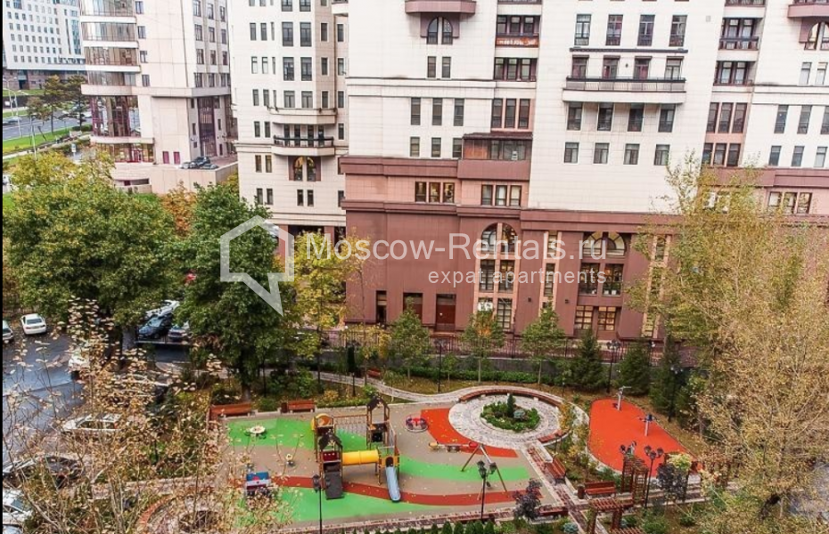 Photo #25 4-room (3 BR) apartment for <a href="http://moscow-rentals.ru/en/articles/long-term-rent" target="_blank">a long-term</a> rent
 in Russia, Moscow, New Arbat str, 31/12