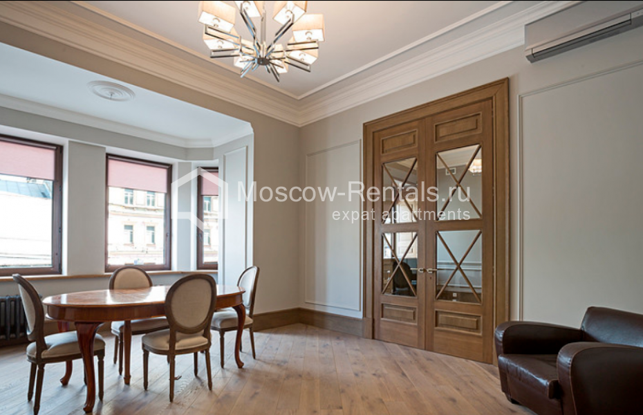 Photo #1 3-room (2 BR) apartment for <a href="http://moscow-rentals.ru/en/articles/long-term-rent" target="_blank">a long-term</a> rent
 in Russia, Moscow, Tverskaya str, 27 С 2