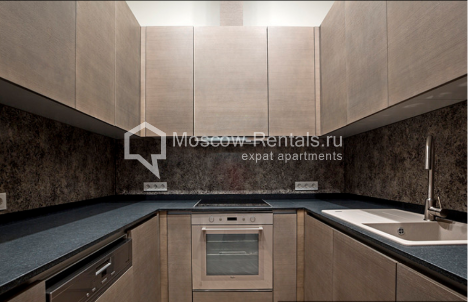 Photo #2 3-room (2 BR) apartment for <a href="http://moscow-rentals.ru/en/articles/long-term-rent" target="_blank">a long-term</a> rent
 in Russia, Moscow, Tverskaya str, 27 С 2
