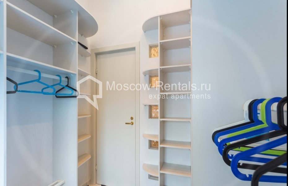 Photo #11 3-room (2 BR) apartment for <a href="http://moscow-rentals.ru/en/articles/long-term-rent" target="_blank">a long-term</a> rent
 in Russia, Moscow, Bolshaya Dorogomilovskaya str,  4