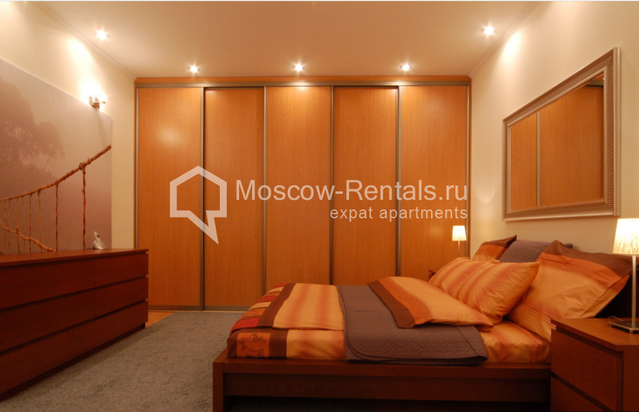 Photo #8 2-room (1 BR) apartment for <a href="http://moscow-rentals.ru/en/articles/long-term-rent" target="_blank">a long-term</a> rent
 in Russia, Moscow, Sadovaya-Triumphalnaya str, 4/10