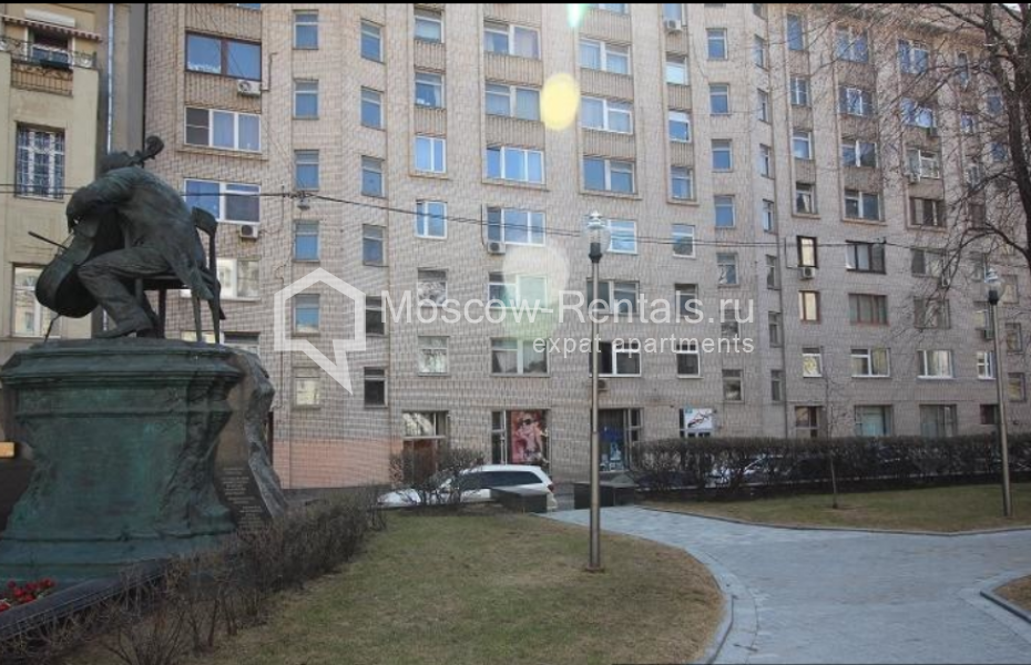 Photo #17 2-room (1 BR) apartment for <a href="http://moscow-rentals.ru/en/articles/long-term-rent" target="_blank">a long-term</a> rent
 in Russia, Moscow, Brusov lane, 4