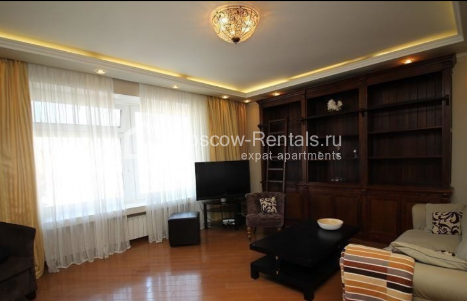 Photo #3 2-room (1 BR) apartment for <a href="http://moscow-rentals.ru/en/articles/long-term-rent" target="_blank">a long-term</a> rent
 in Russia, Moscow, Brusov lane, 4