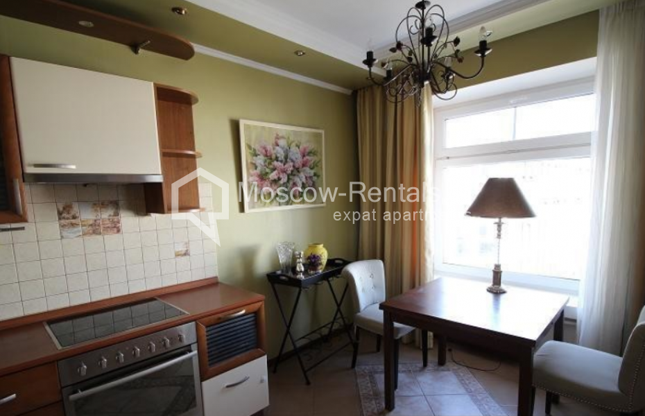 Photo #4 2-room (1 BR) apartment for <a href="http://moscow-rentals.ru/en/articles/long-term-rent" target="_blank">a long-term</a> rent
 in Russia, Moscow, Brusov lane, 4