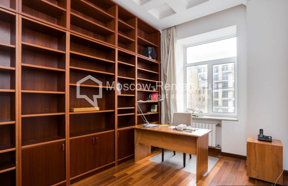Photo #8 5-room (4 BR) apartment for <a href="http://moscow-rentals.ru/en/articles/long-term-rent" target="_blank">a long-term</a> rent
 in Russia, Moscow, Malaya Bronnaya str, 32