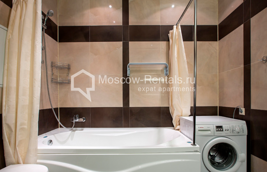 Photo #22 4-room (3 BR) apartment for <a href="http://moscow-rentals.ru/en/articles/long-term-rent" target="_blank">a long-term</a> rent
 in Russia, Moscow, Tikhvinskaya str., 10