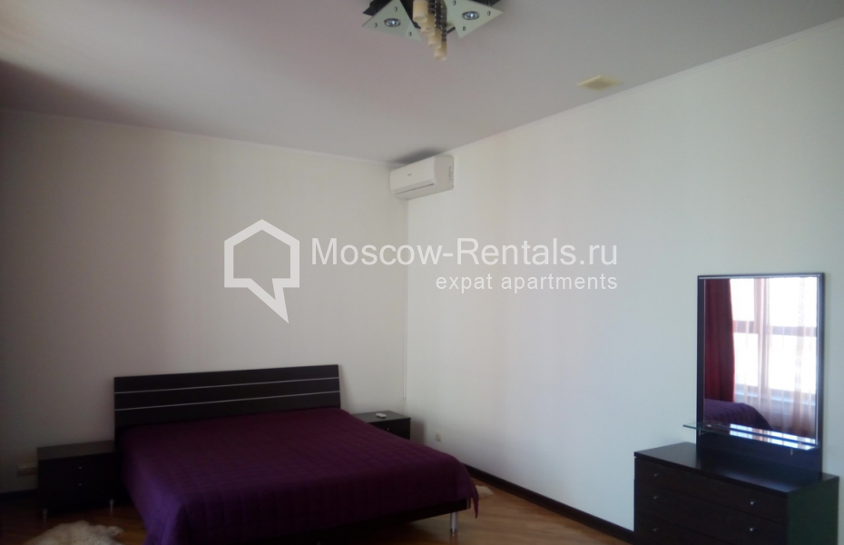 Photo #9 4-room (3 BR) apartment for <a href="http://moscow-rentals.ru/en/articles/long-term-rent" target="_blank">a long-term</a> rent
 in Russia, Moscow, Tikhvinskaya str, 10