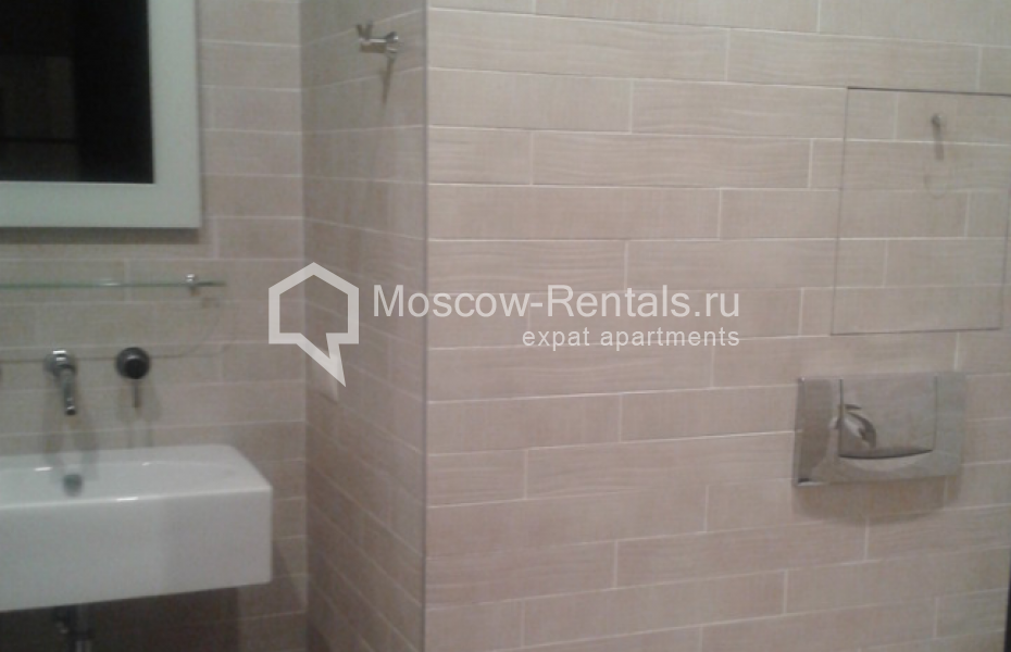 Photo #16 4-room (3 BR) apartment for <a href="http://moscow-rentals.ru/en/articles/long-term-rent" target="_blank">a long-term</a> rent
 in Russia, Moscow, Tikhvinskaya str, 10
