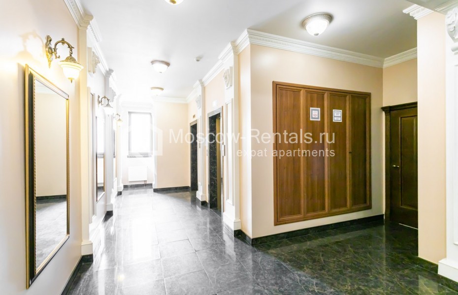 Photo #19 3-room (2 BR) apartment for <a href="http://moscow-rentals.ru/en/articles/long-term-rent" target="_blank">a long-term</a> rent
 in Russia, Moscow, Dolgorukovskaya str, 6